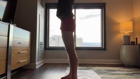 J online show from January 8, 11:07 pm