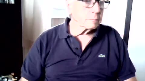 johnjohn6226 online show from June 16, 2:09 pm