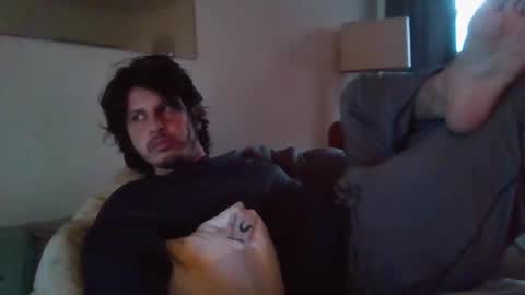 johnjohn online show from November 15, 9:21 pm