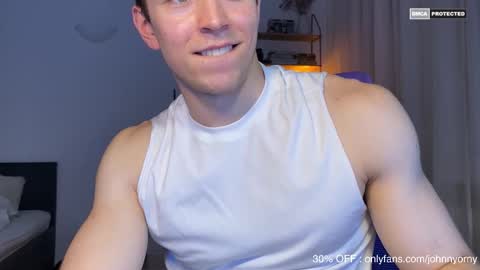 Snapshot of johnnnyhorny chatting on October 7, 5:10 pm Johnny online show from October 7, 5:10 pm