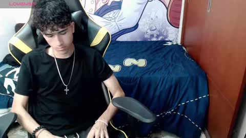 johnny_cagee online show from December 11, 3:45 am
