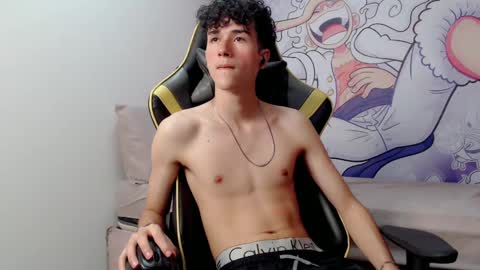 johnny_cagee online show from January 6, 6:14 am
