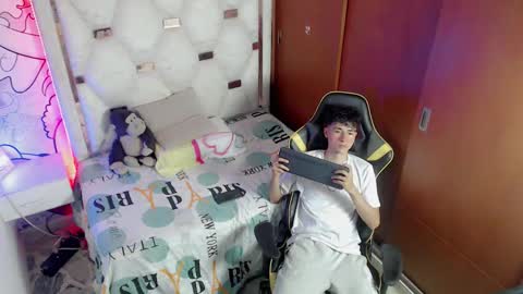 johnny_cagee online show from November 15, 3:59 am