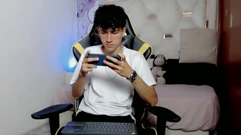 johnny_cagee online show from January 9, 4:26 am