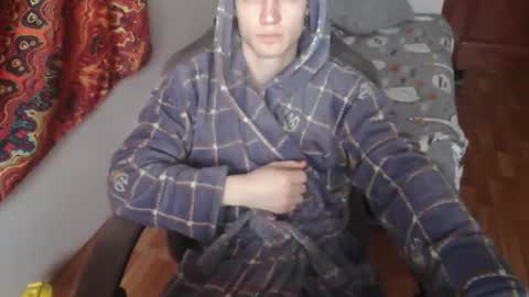 Johnny online show from February 8, 6:17 am