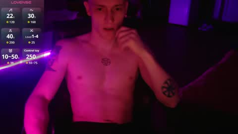 Johnny online show from April 7, 6:30 pm