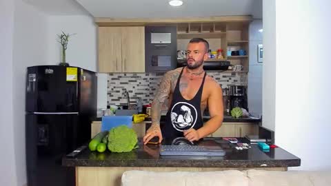 JOHNNY online show from November 21, 12:21 am