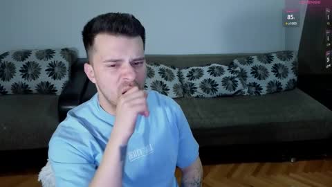 Johnny online show from March 26, 6:13 pm