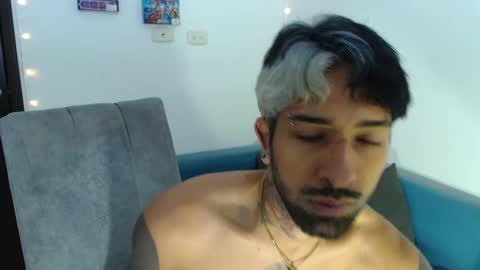 johnnyp2605 online show from October 4, 6:39 pm