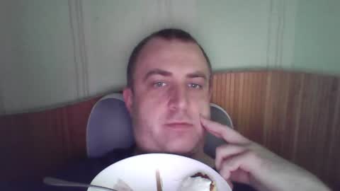 johnoreon online show from June 28, 6:19 am