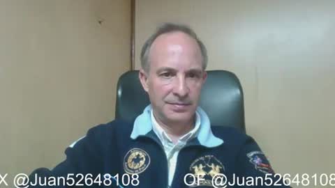 Snapshot of johnq_23 chatting on June 10, 4:06 pm John online show from June 10, 4:06 pm