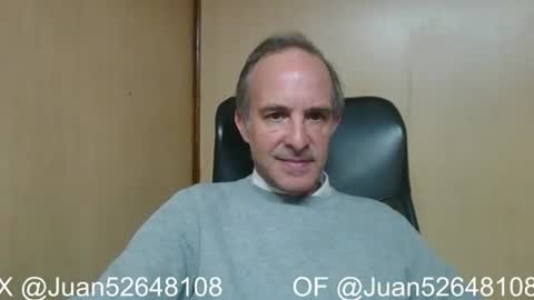 Snapshot of johnq_23 chatting on July 24, 4:05 pm John online show from July 24, 4:05 pm