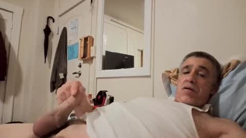 Snapshot of johnspataro831 chatting on December 23, 7:39 am johnspataro831 online show from December 23, 7:39 am