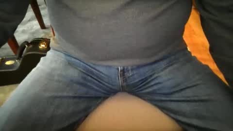 johnxxx549 online show from February 20, 1:33 pm