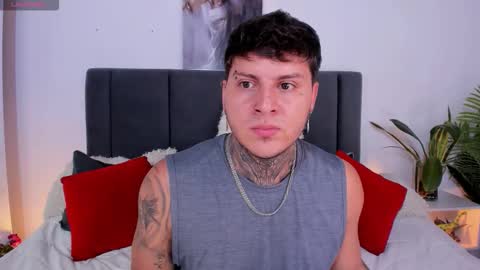 Johny online show from January 6, 1:15 pm