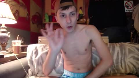 Snapshot of johstondude chatting on May 10, 1:11 am Johston online show from May 10, 1:11 am
