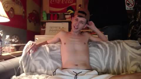 Snapshot of johstondude chatting on May 11, 3:45 am Johston online show from May 11, 3:45 am
