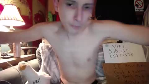 Snapshot of johstondude chatting on May 15, 11:01 pm Johston online show from May 15, 11:01 pm