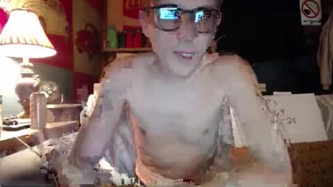 Snapshot of johstondude chatting on May 15, 11:34 pm Johston online show from May 15, 11:34 pm