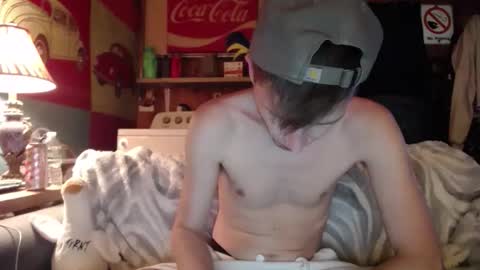 Snapshot of johstondude chatting on May 20, 1:45 am Johston online show from May 20, 1:45 am