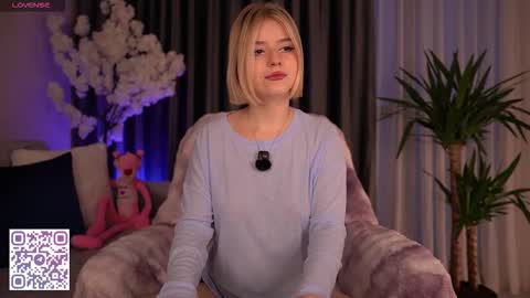 Paula online show from November 14, 4:11 am