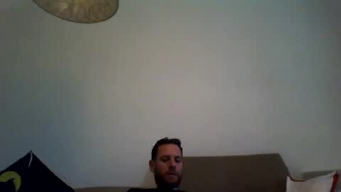 jojo19844 online show from October 17, 12:19 pm