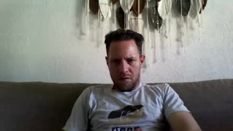 jojo19844 online show from April 29, 10:52 am
