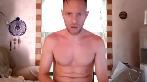 jojo19844 online show from July 12, 8:49 am