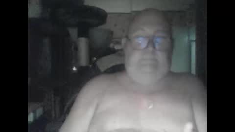 Snapshot of jojo60000529566 chatting on October 26, 8:26 pm jojo60000529566 online show from October 26, 8:26 pm