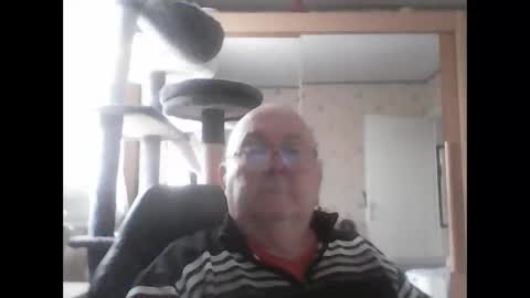 Snapshot of jojo60000529566 chatting on November 19, 10:04 am jojo60000529566 online show from November 19, 10:04 am