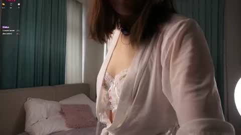 Snapshot of jojojoannaa chatting on June 12, 1:59 am Aurora online show from June 12, 1:59 am