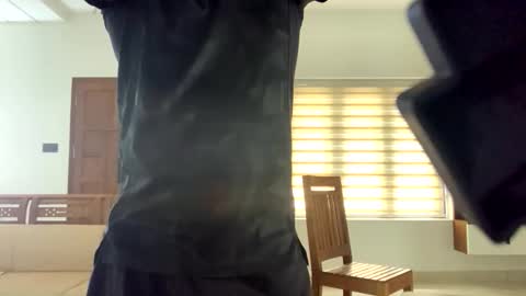 jojoseph2331 online show from November 3, 4:58 am