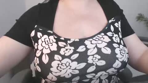 jokissy online show from April 4, 7:00 pm