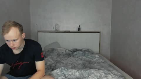 Hello we John and Harli  online show from October 19, 4:40 pm