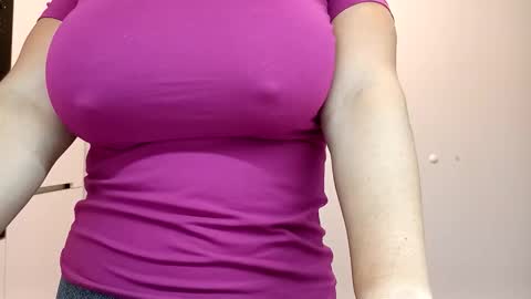 Snapshot of jolenejo chatting on October 14, 8:20 pm jolenejo online show from October 14, 8:20 pm