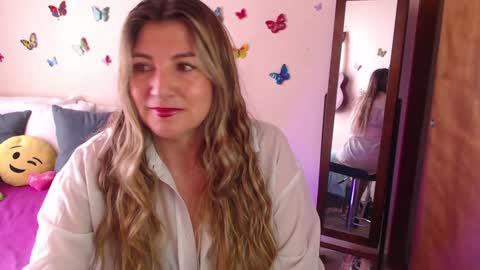 Snapshot of jolie_mature_ chatting on January 28, 8:36 pm Jolie Mature online show from January 28, 8:36 pm