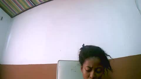 joliekah27 online show from February 5, 11:55 am