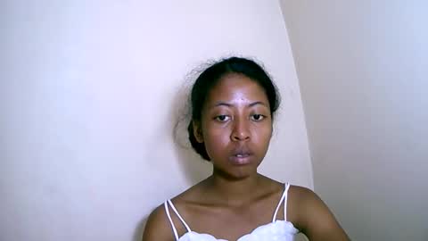 Snapshot of joliekah27 chatting on November 9, 7:34 pm joliekah27 online show from November 9, 7:34 pm