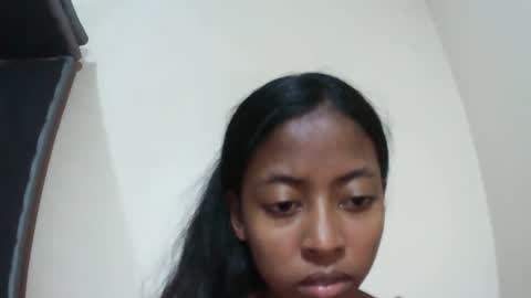 Snapshot of joliekah27 chatting on December 16, 10:48 pm joliekah27 online show from December 16, 10:48 pm