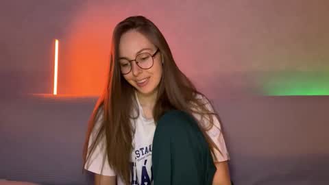 Snapshot of jolly_dollyy chatting on February 11, 6:24 pm jolly_dollyy online show from February 11, 6:24 pm