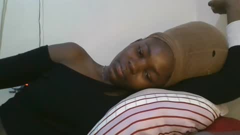 jollynabeb online show from October 16, 7:48 pm