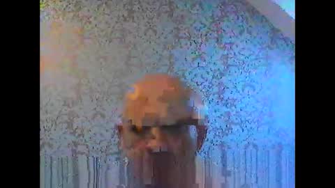 Snapshot of jolmasz30 chatting on April 26, 12:58 pm jolmasz30 online show from April 26, 12:58 pm