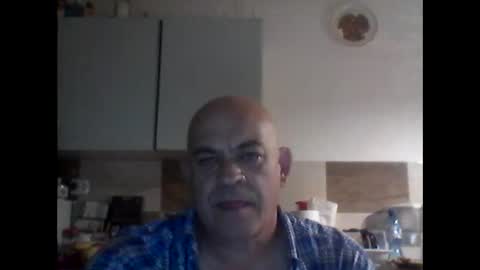 Snapshot of jolmasz30 chatting on April 29, 6:47 pm jolmasz30 online show from April 29, 6:47 pm