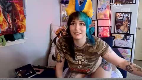 Snapshot of joltionmac chatting on February 16, 6:53 am JoltionMac JJ online show from February 16, 6:53 am