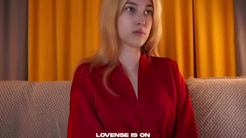 Viola online show from March 24, 2:33 pm