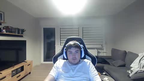 jon1453 online show from October 12, 8:41 pm
