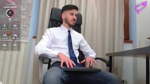 JonahShaw online show from November 22, 5:17 am