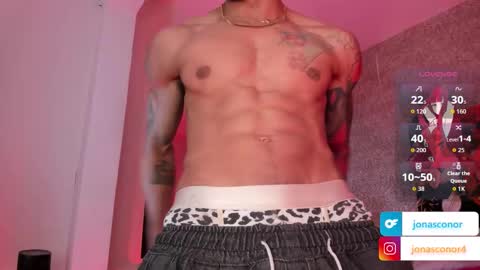 Jonas  online show from October 18, 7:36 pm