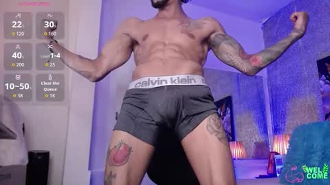 Jonas  online show from January 31, 7:23 pm