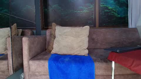 Jonas online show from February 10, 7:38 pm